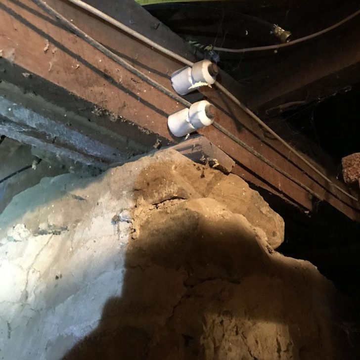 Outdated Knob and Tube wiring in use | home inspectors Fayetteville AR | Fayetteville AR | Home Inspection